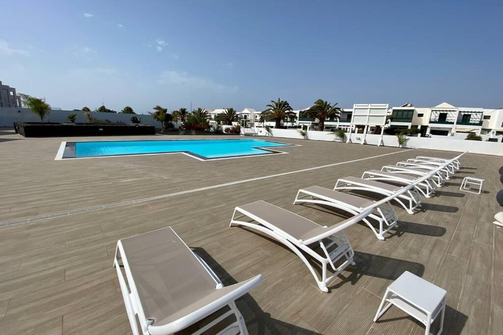 Oasis View Lanzarote Apartment Costa Teguise Exterior photo