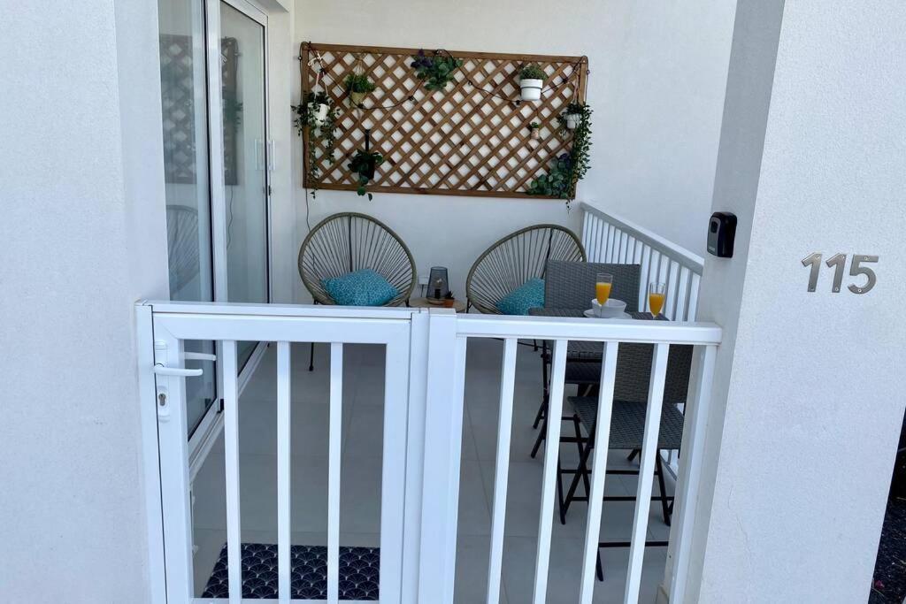 Oasis View Lanzarote Apartment Costa Teguise Exterior photo